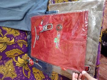 Product Review of Paket 4PCS 100RIBU Kaos Distro BAHAN SEMI KATUN MOTIF SIMPEL Ready SIZE M-L-XL-XXL-XXXL MIX BRAND from A**h H**d 2