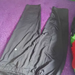 Legging 3/4 Spandek Celana Legging Pendek Selutut 3/4 Celana Legging Pendek Wanita Polos