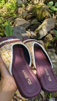 Product Review of Sandal Wanita Terbaru Kekinian 2025 Empuk Gaya Korean Style Viral from 𝒇**𝒇 0