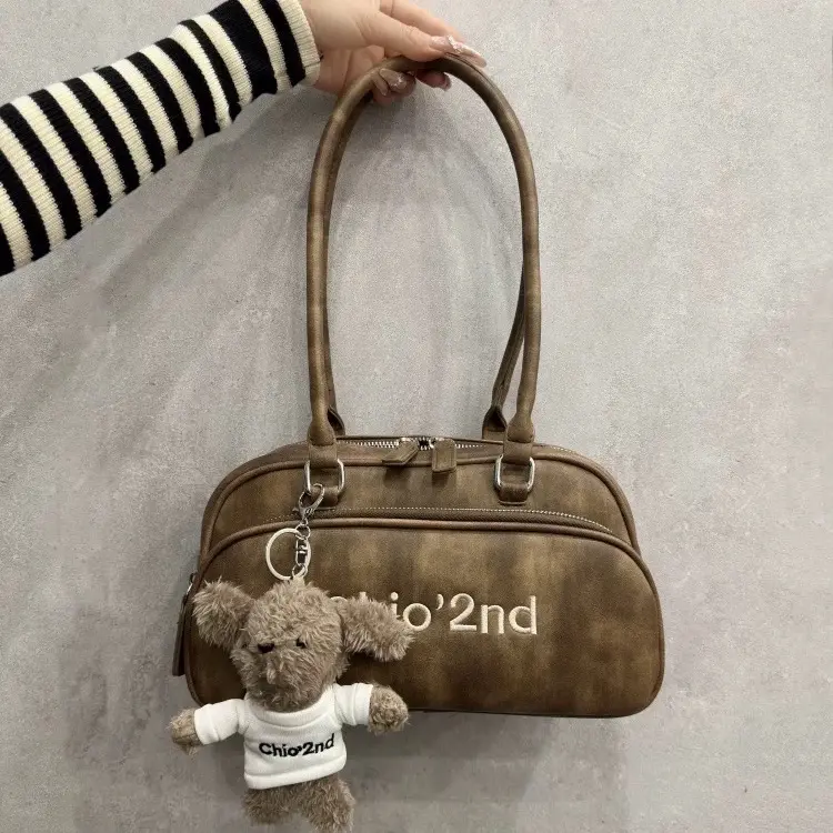 Tas Wanita Chio Motive With Bagcharm