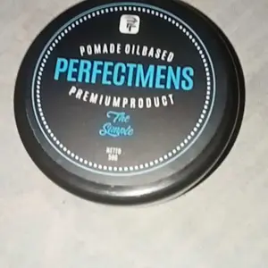 PERFECTMENS POMADE OILBASED THE SIMPLE POMADE RAMBUT PRIA  Wangi Biru