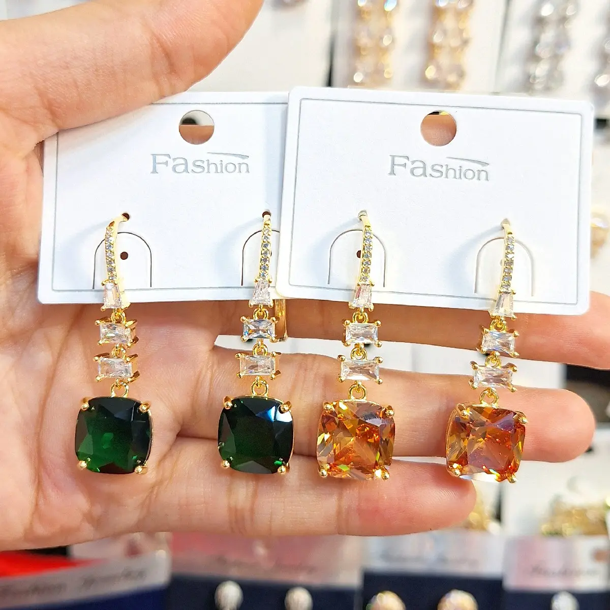 anting premium wanita terbaru
