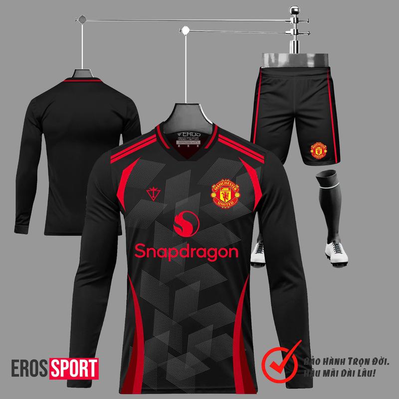 Quần Áo Bóng đá TAY DÀI - MANCHESTER UNITED ĐEN D5 đồ thể thao nam áo bóng đá tay dài vải thun co giản thoáng mát. Top mẫu mới Eros Sport Eros Sport 