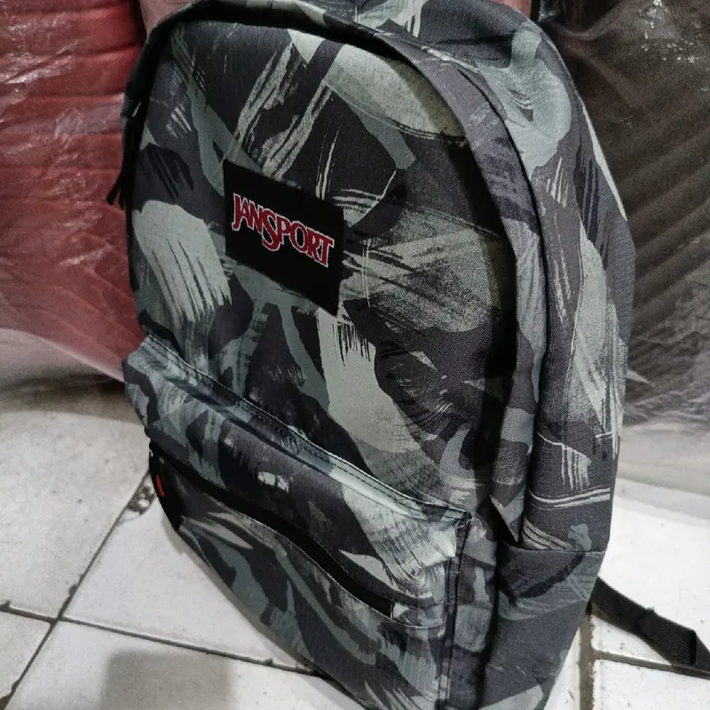 ransel jansport premium motif abstrak 1
