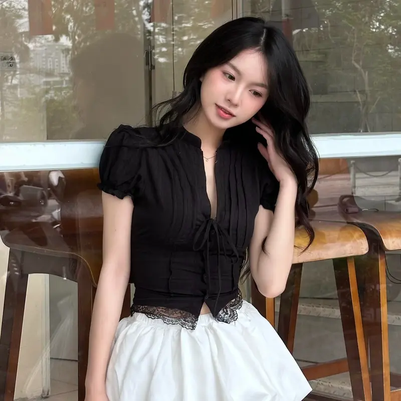 Áo Kiểu Nữ Tay Phồng Xinh Xắn Cổ Tàu Phối Vạt Ren Thắt Dây Nơ Mùa Hè Kimee - KA832 | BigBuy360 - bigbuy360.vn Áo Kiểu Nữ Tay Phồng Xinh Xắn Cổ Tàu Phối Vạt Ren Thắt Dây Nơ Mùa Hè Kimee - KA832 | BigBuy360 - bigbuy360.vn
