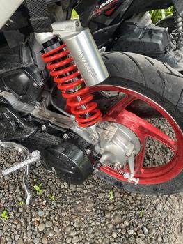 Product Review of Shock Tabung Yss New G-PLUS Smooth Vario 125 Vario 150 Beat Fi Scoopy Fi Vario 110 Fi Spacy Fi 330MM Original Thailand Yss from T**s W**a (**) ** 1
