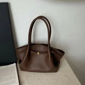 LOUI STUDIO Tas Selempang Korea Style Bahan Italian Vegan Leather Kolaborasi Kauri Tas Pundak Cewek Ekslusif Limited Edition Model Baru 2025 Desain Mewah & Nyaman
