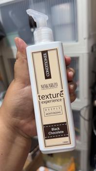 Product Review of Texture Experience Journey Hair Bundle Black Chocolate untuk Rambut Kering Makarizo Professional from N** 1