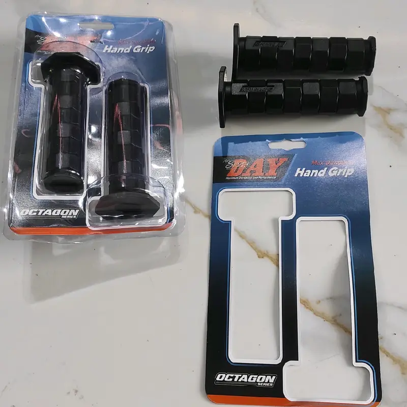 Handgrip octagon sportDay universal untuk segala jenis motor 0