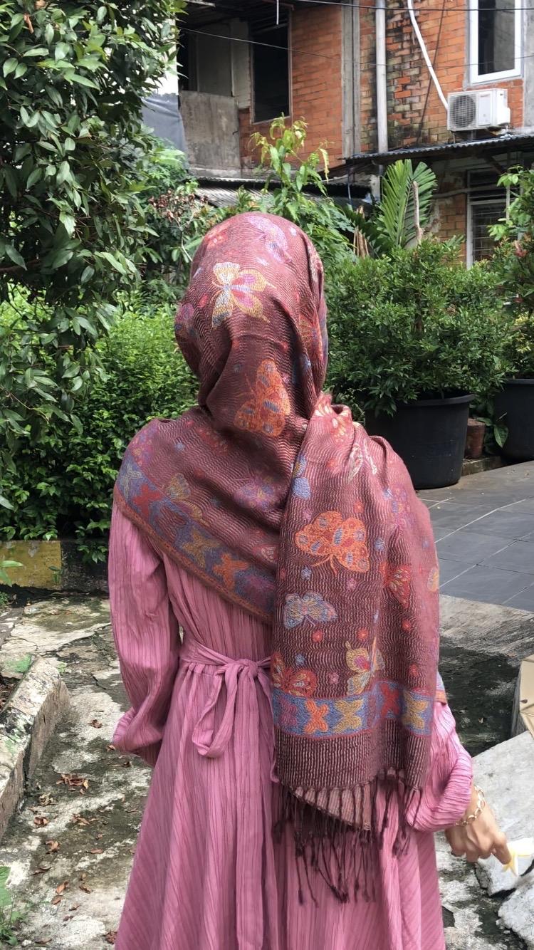 Product Introduction of Hijab Pashmina Cashmere motif Butterfly 2