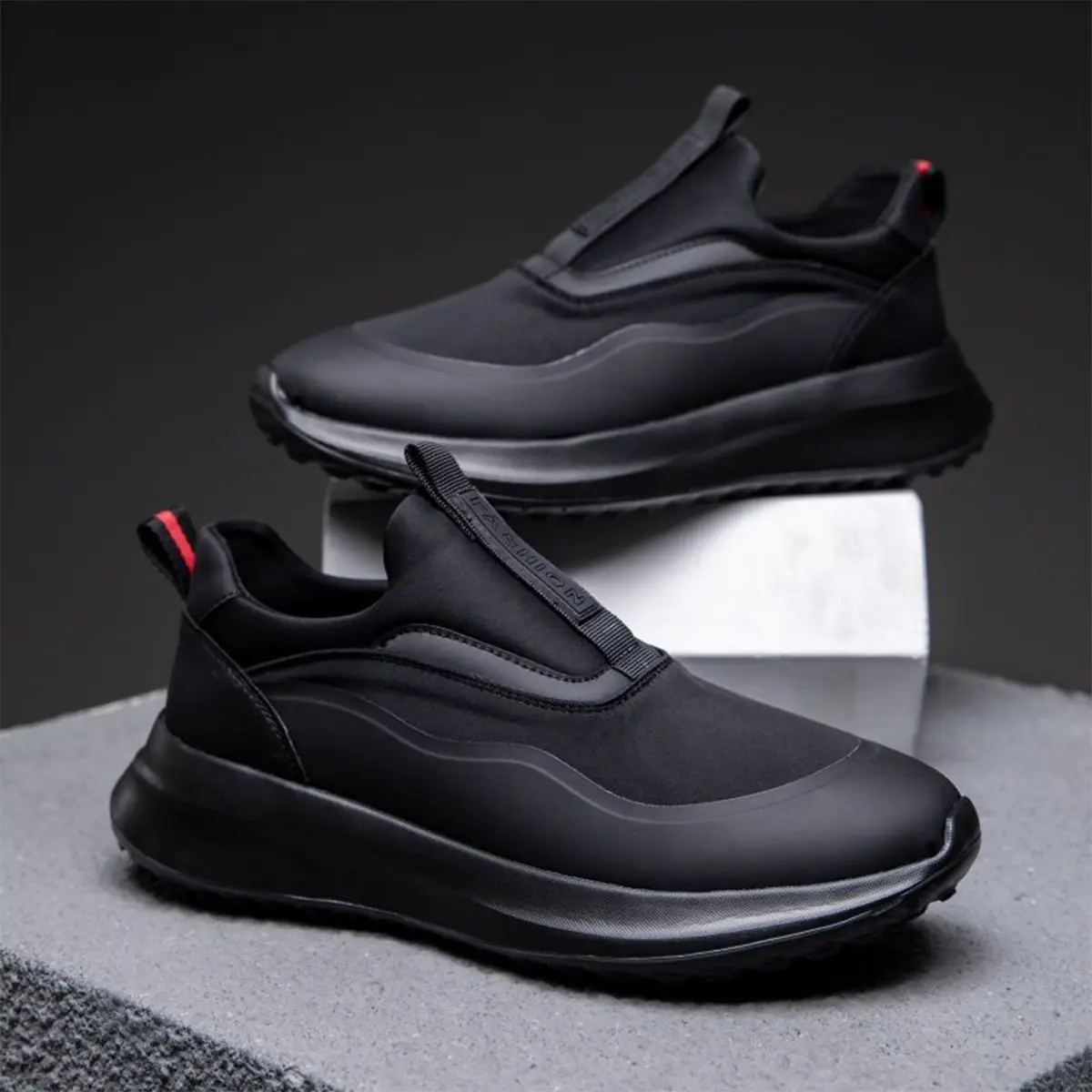 Sepatu Fusion Hitam Slip On Sneakers Sports Kasual Pria Shoes - E17