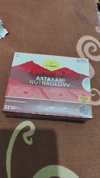 Product Review of Suplemen Kecantikan Astaxani Nutraglow - Natural Astaxanthin 10 mg - Nutrisi Alami Mencerahkan Memudarkan Flek Hitam Mencegah Penuaan Dini Pada Kulit [BPOM & HALAL] from r**n f**h 0
