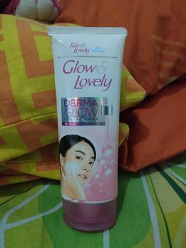 Product Review of Glow & Lovely Dermaglow Faical Foam 100gr from E**s K**a 0