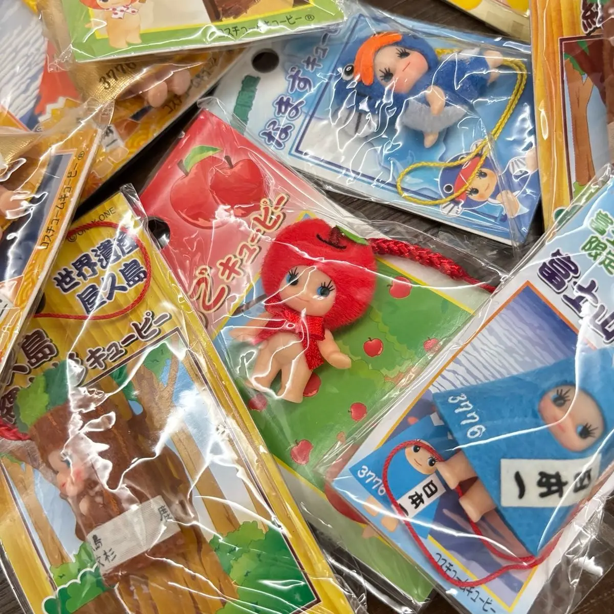 ASSORTED QPs / Kewpies keychains