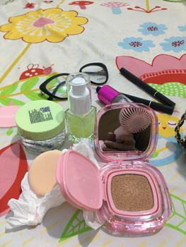 Product Review of 【Hot】Glad2Glow Perfect cover cushion dengan kandungan skincare mencegah kekusaman dan kulit kering sepanjang hari G2G Concealer Foundation Wajah Extract Mencerahkan Lasting Compact from u**3 3