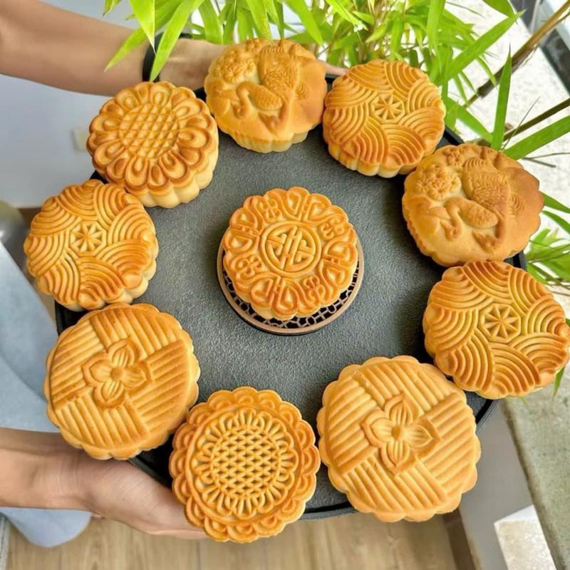 11Combo 10 bánh bánh trung thu Thanh Dung mix vị 160g { Nhân : Trà xanh - Đ