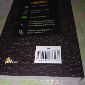 Buku KUHP KUHAP 2025 2026 / Buku Hukum Ilmu Perundang Undangan : KUHP Dan KUHAP - Hukum Pidana Dan Hukum Acara Pidana UU RI No 1 Tahun 2023 UU RI No 20 Tahun 2025 UU RI No 1 Tahun 2026 / Pustaka Baru Press - PM