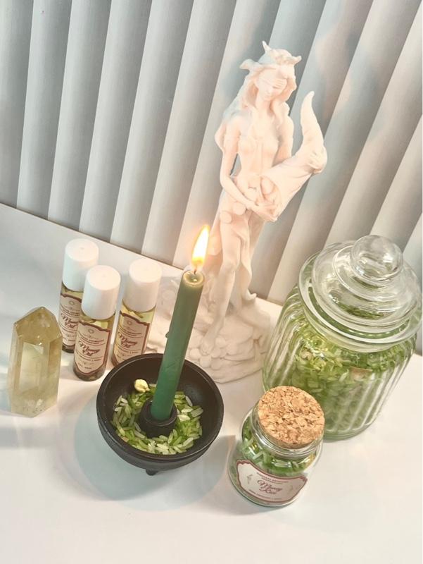 Product Introduction of Money Spell Oil - Blessed by Goddess Fortuna - Goddess Grimoire 4