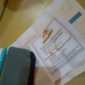 JUAL RUGI ANTING emas wanita dewasa anting Desy permata satu anti karat dan tidak luntur dapat surat dari toko