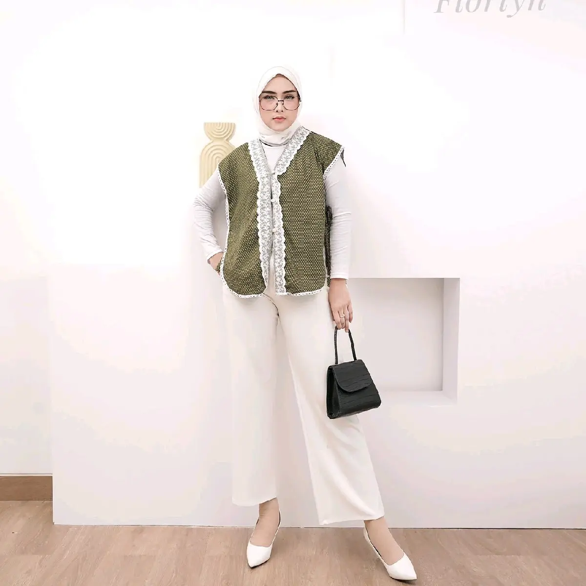 Vest Renda Wanita Kekinian | Vest wanita premium | Vest Floriyn