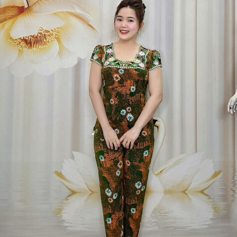 B72 Đồ Bộ Nữ Trung Niên Thun Tơ Hoa Cao Cấp Cổ Vuông Thêu Phối Tay Thêu thương hiệu Hải Sơn