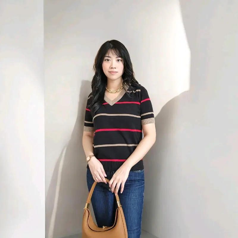 [Mikicloth] Tanny Stripe V Shortsleeve Knit Top | Atasan Blouse Kaos Rajut Wanita Motif Salur Lengan Pendek Korean Style S M L Terbaru Kekinian 2023 0