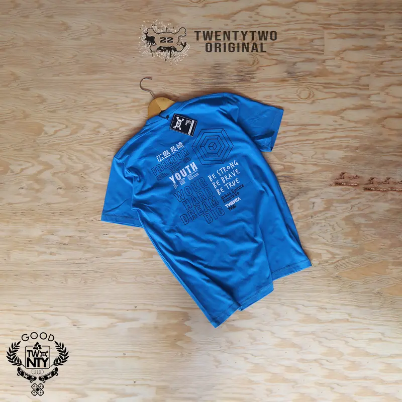 Kaos distro / kaos pria dewasa & wanita / TWENTY TWO / kaos pria distro / kaos lengan pendek pria / baju kaos pria 0