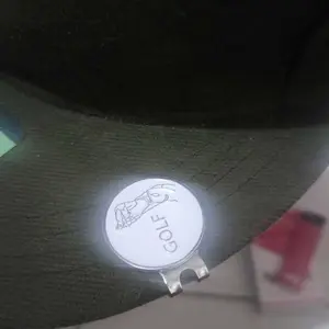 Clip Marker Penanda Bola Golf Magnetic Untuk Menyimpan Marker dengan Aman dan Memenandakan Posisi Bola di Lapangan Golf Professional Golf Clip Ball Marker