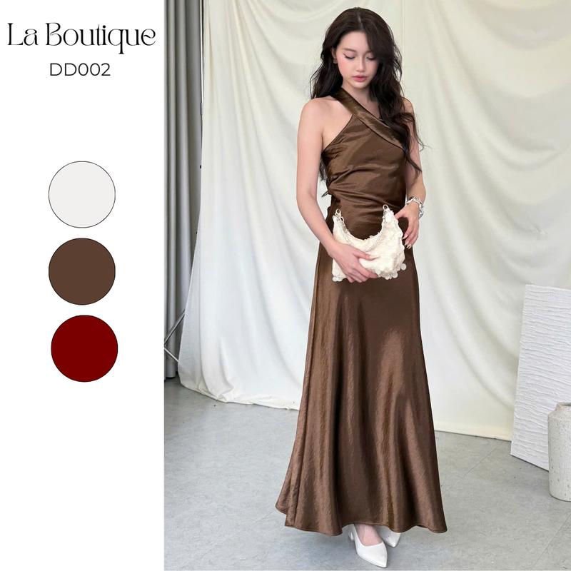 Đầm Lụa Dài Cổ Yếm Nhũ La Boutique - DD002-2511LAT