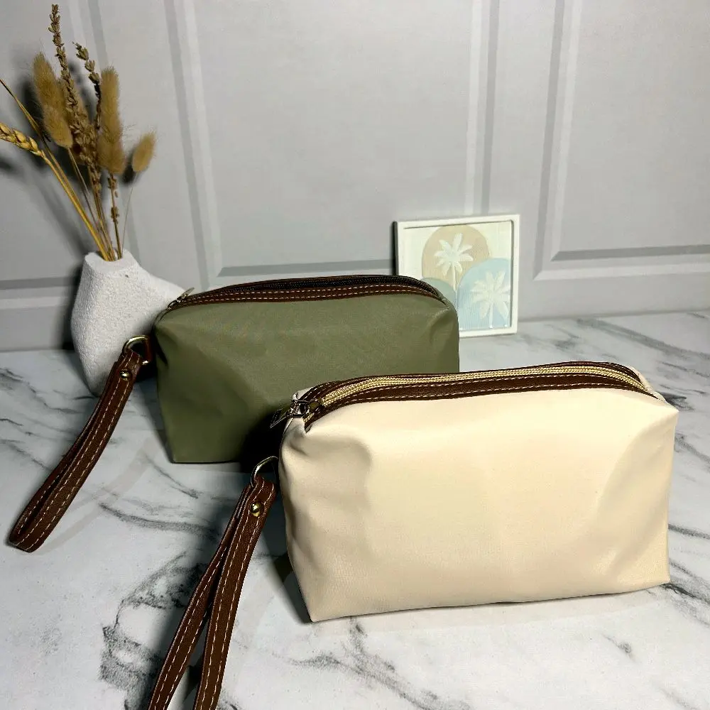 Pouch Sebaguna Bahan Lembut & Tebal untuk HP dan Kosmetik dll