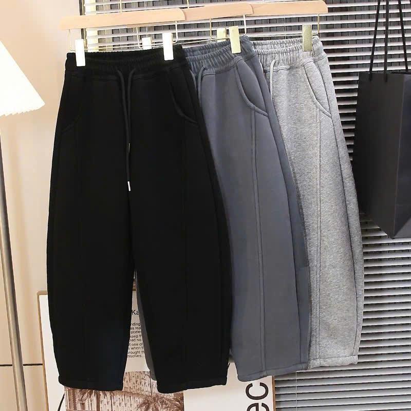 Quần Nỉ Trơn Dáng Bom Dài Và Nỉ Xuông Chữ Nỉ Olaa Cạp Chun Hoạ Cho Bé - Chất Nỉ Hai Da Mềm Co Giãn Nhẹ Kiểu Dáng Xuông Xuất Xứ Việt Nam