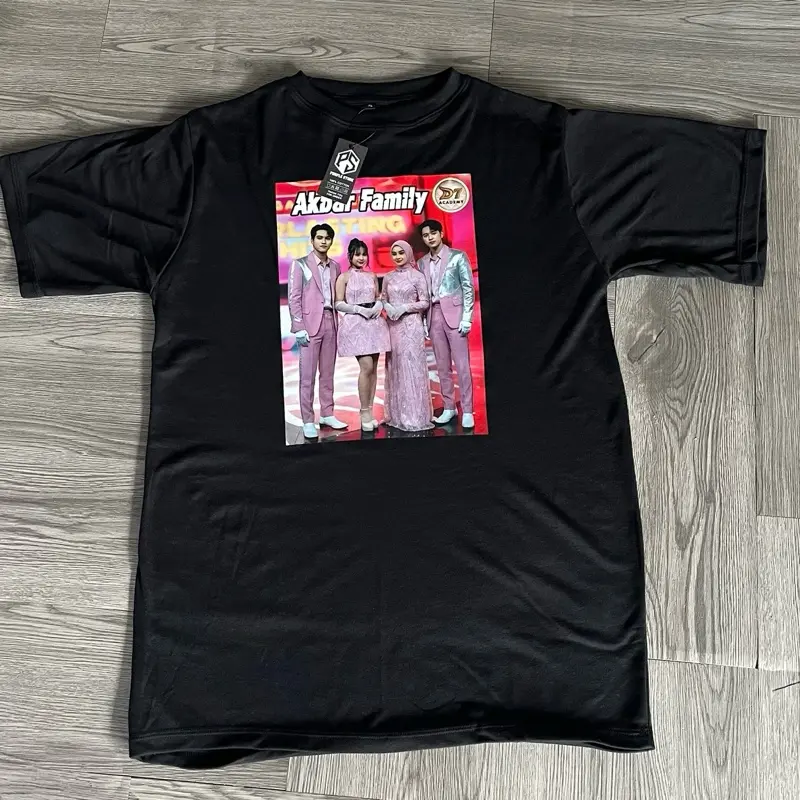 Hitam Akbar Family 03