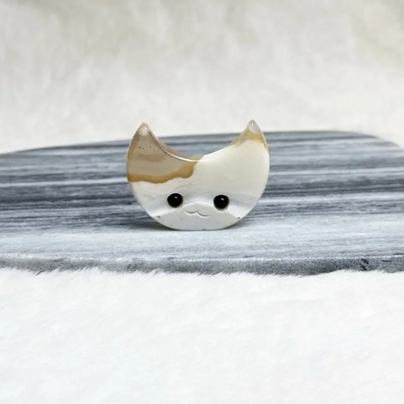 LittleHippyRock White Agate Crescent Hedgie
