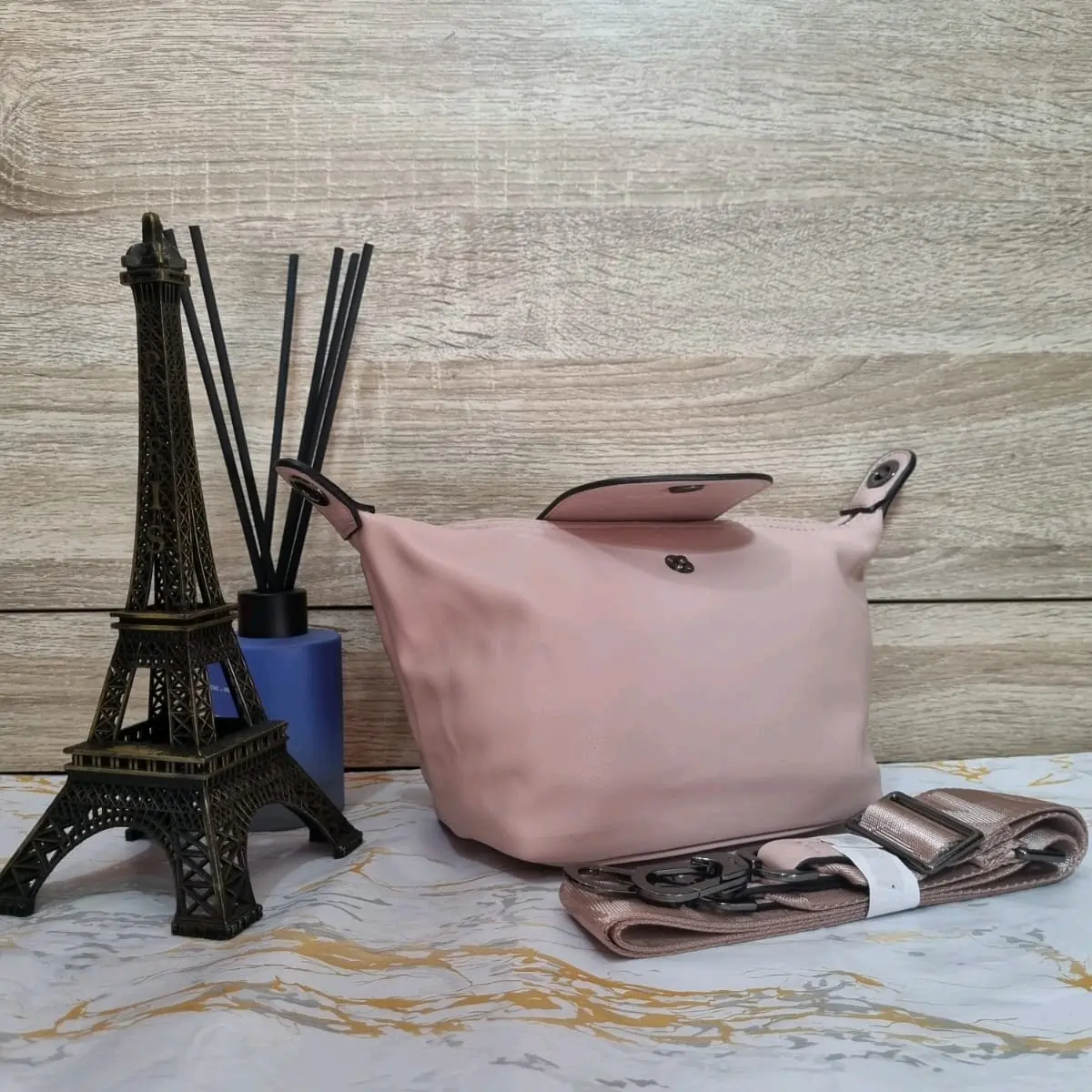 Tas Kulit Wanita Sling Bag  Tali lebar Mirror Quality