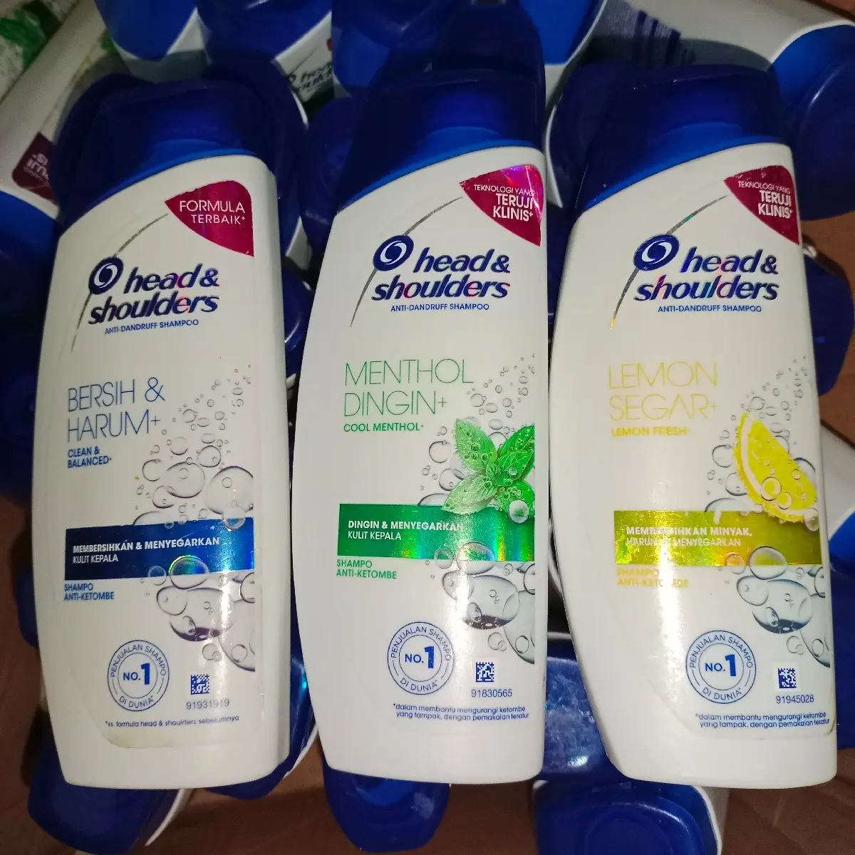 HEAD & SHOULDERS dengan banyak varian ukuran 160 ml