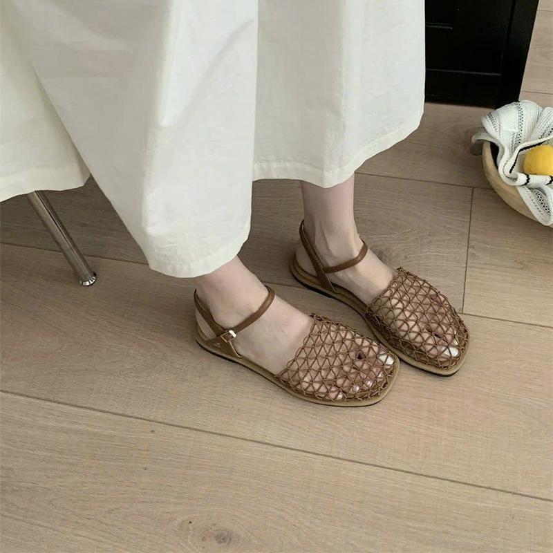 Phúc Minh [TH03] Sandal Nữ Đế Thấp Quai Lưới Thoáng Khí Dây Hậu Khóa Cài Phong Cách Tiểu Thư Sang Chảnh Size 35-39 Màu Kem Đen Nâu Chất Liệu Lưới Giúp Chân Luôn Khô Ráo
