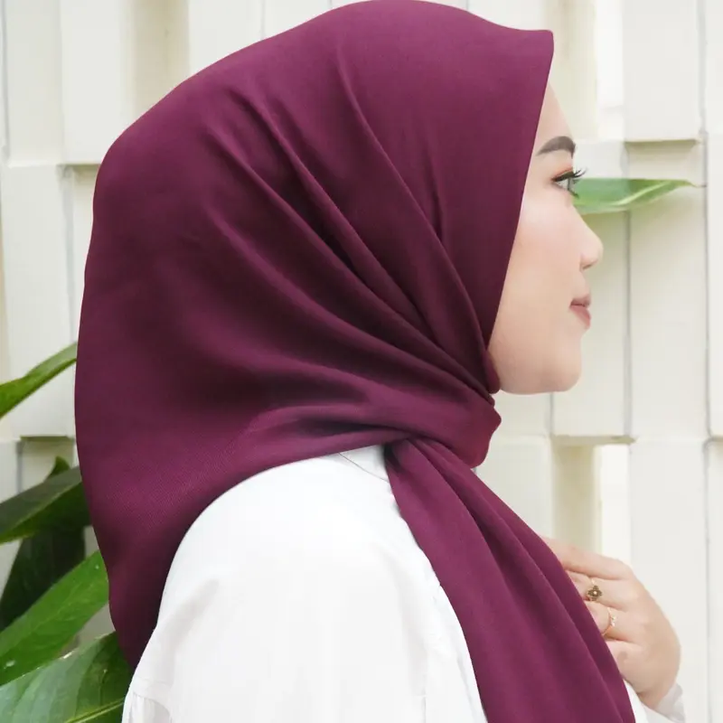 Hanhan Hijab - (100K Get 5) Bella Square Premium Jahit Tepi (Segiempat Bella Premium Jahit Tepi) 2
