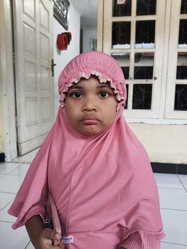 Product Review of Hijab kerut sekolah anak TK - SD (4-8Tahun) Jersey Kerudung Instan from E**a 2