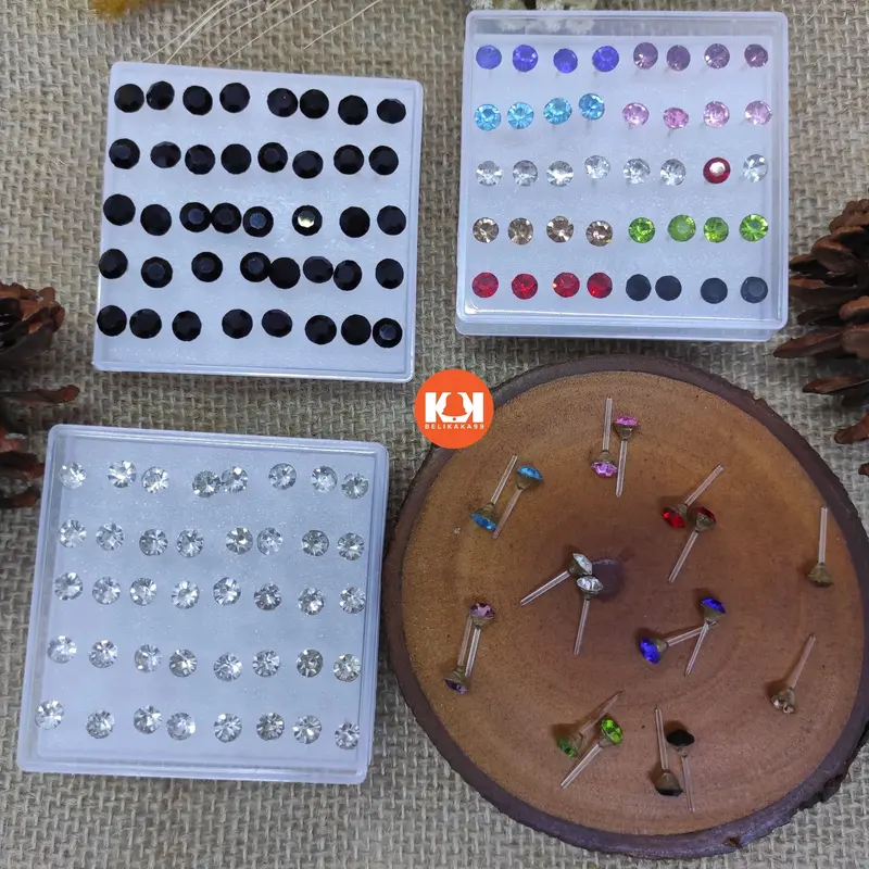 ANTING KRISTAL MATA GIWANG IMPORT ISI 18 DAN 20 PASANG HITAM PUTIH WARNA WARNI / GIWANG TUSUK KRISTAL BOX 4