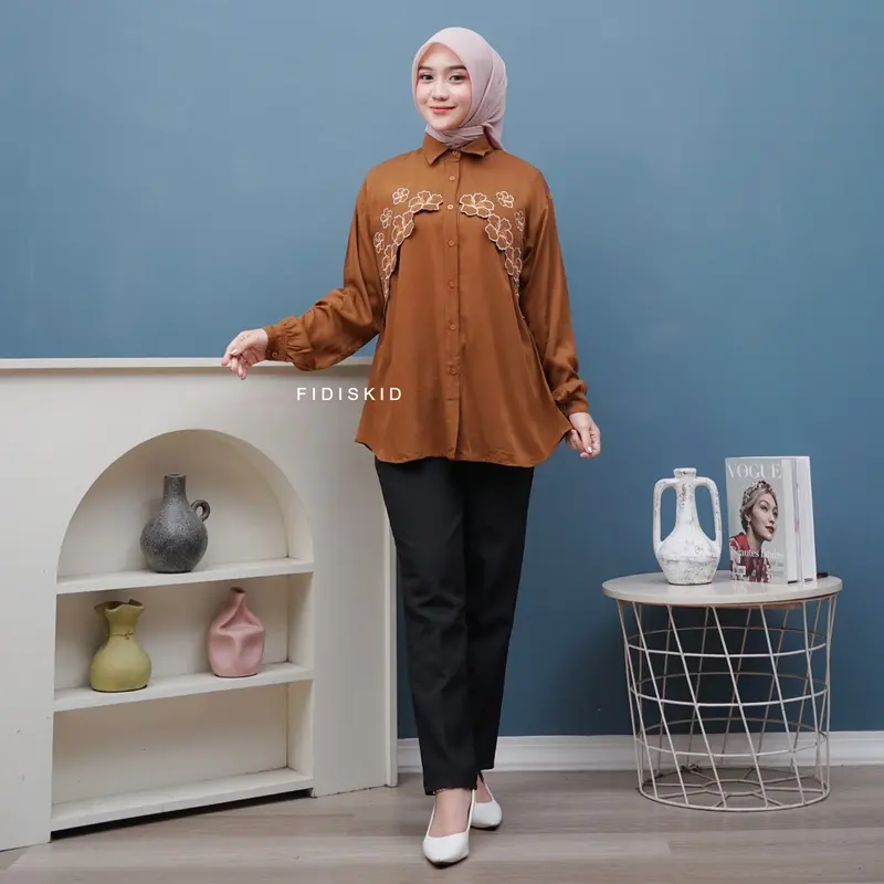 Mika Blouse Bordir Rayon Twill - Kemeja Wanita Bordir Bunga Formal Nyaman 0