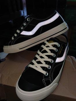Product Review of Ventela New Public Low Black Natural | Sepatu Sneakers Pria Wanita Vulcanized | Original 100% | Produk Lokal | Produk Indonesia | Gaya | Sekolah | Kampus | Santai | Semi Formal | Formal | Kantor Casual Sneaker Shoes from r**4 2
