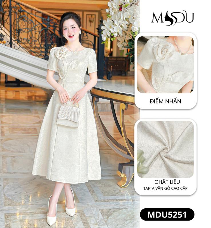 MIỄN SHIP MDU5251 Váy Tafta Vân Gỗ Cao Cấp - Gam Trắng Kem Nhã Nhặn Và Dáng Chữ A Xòe Dài Thanh Lịch