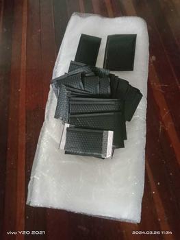 Product Review of Bubble Envelope Padded Courier Mailer Sampul Gelembung Warna Shipping Pos Ekspres Packing from A** M** 1