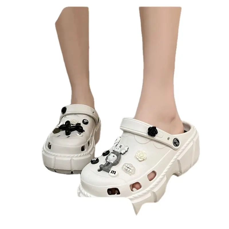 Tebal bawah tinggi meningkatkan panas diy lubang sepatu non-slip mode lucu pantai sandal outdoor memakai musim panas dan musim gugur grosir wanita Shoes Sendal Karet (PO) 2