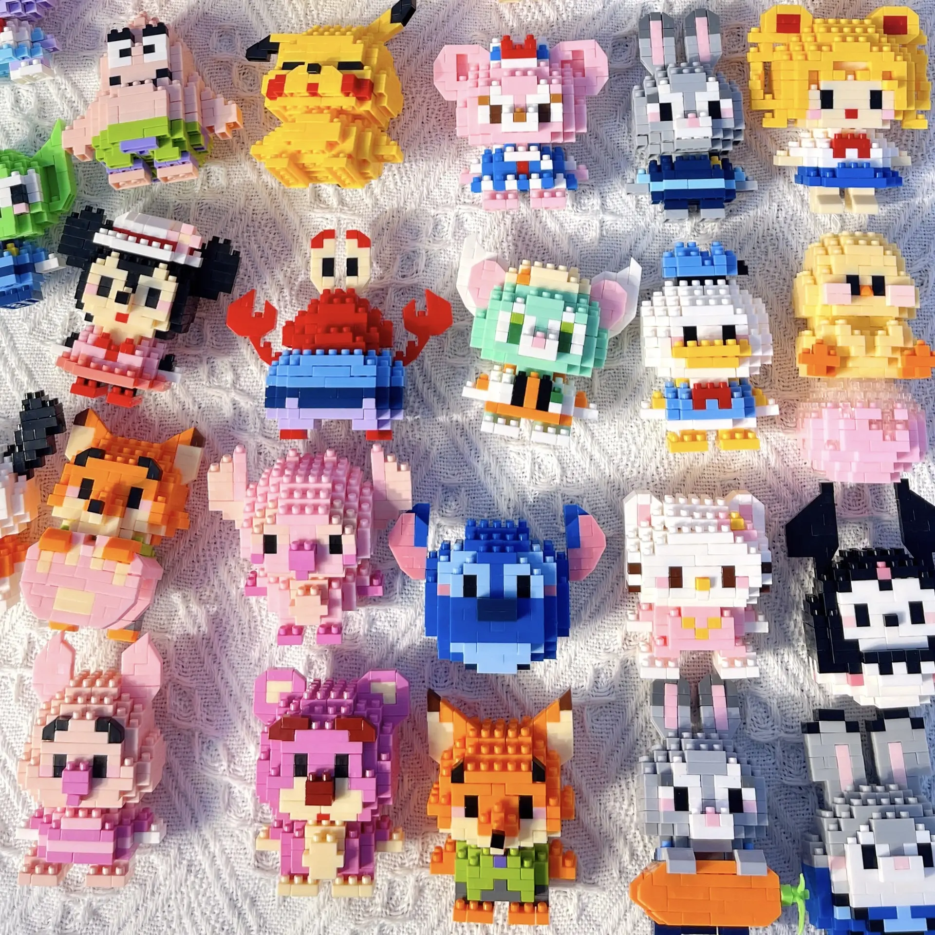 (50 Design) Nano Blocks Cartoon Arc Education Toys Collection Hottest Decoration DIY Toys Girls Gifts Adorable Model Event Gift Building Block Nano Bricks Plastic