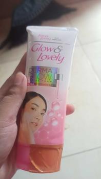 Product Review of Glow & Lovely Dermaglow Faical Foam 100gr from o**f 0