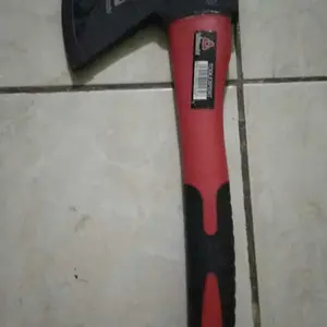 Mitshusi Kampak kayu Fiber 14 Inch / Kapak Pemotong Kayu Kuat Dan Tajam Baja Pelindung Karbon