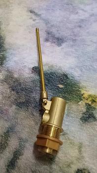 Product Review of 1/2"  & 3/4"light Duty 100% Full Brass Float Valve Water Tank Valve Tangki Air from Z** 0