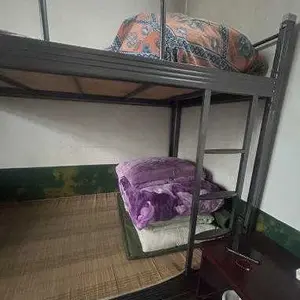 RM_3Tempat Tidur Anak Furniture Tidur Besi  Susun Tidur Susun Asrama  tingkat ranjang Tidur Susun Besi Tempat Tidur Susun Asrama Ranjang Tingkat Anak Model Kekinian Bahan Kokoh Aman Harga Murah Ready Stock Kirim Cepat  Garansi Resmi, Ganti Rugi jika Rusak