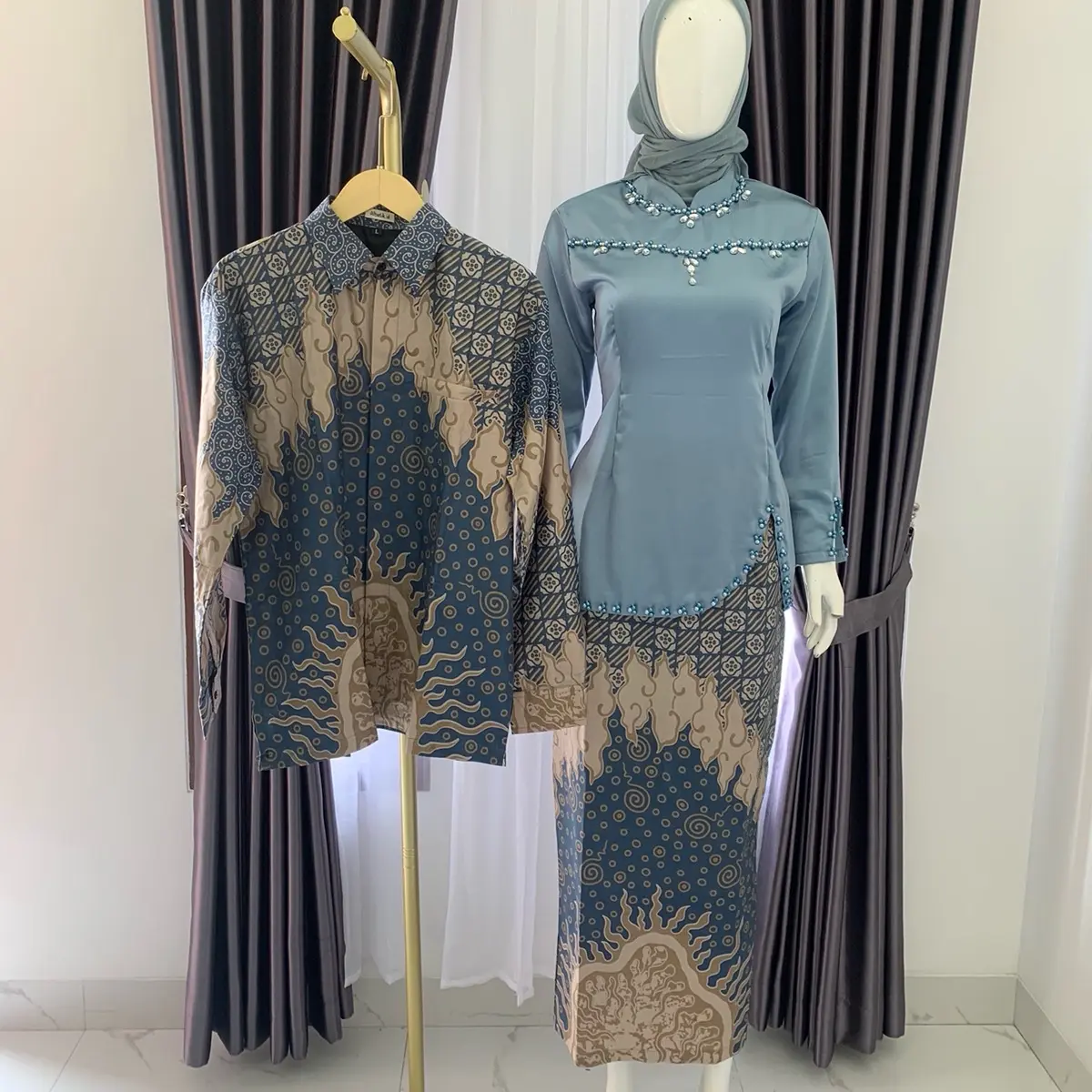 Set batik Amira blue denim , kemeja, rok free slendang dan blouse wanita baju couple